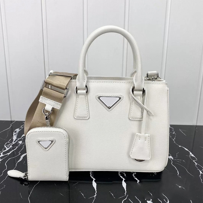 Wholesale new leather handbags fashion three-in-one kill handbags crops leather bag shoulder cross handbag