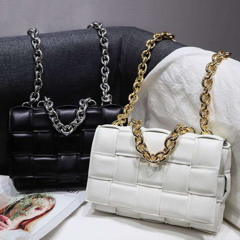 新款真皮女包 时尚链条枕头包编织软面牛皮小方包 手提斜跨单肩包