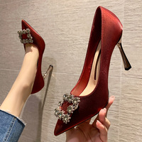 red kiss shoes wholesale