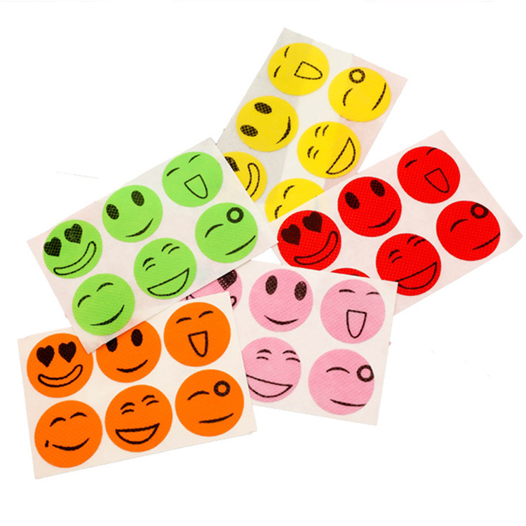 Smiley Anti-mosquito Stickers Cartoon Mosquito Repellent Buckle For Adults,Couples,Girls,Students,Children And Babies,Outdoor Mosquito Repellent Artifact