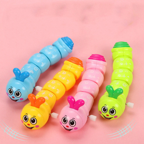 Hot selling wind-up caterpillar clockwork swinging caterpillar toy nostalgic classic wind-up wind-up toy street stall supply