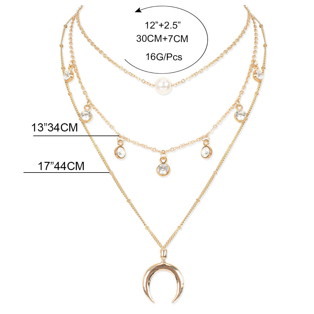 Retro Alloy Geometric Moon Pendant Diamond All-match Necklace For Women display picture 1