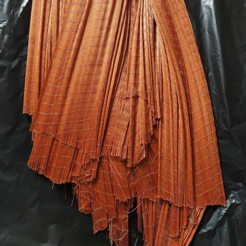 高密市新马泰工业布厂家业供应涤纶 锦纶帘子布 帘子线