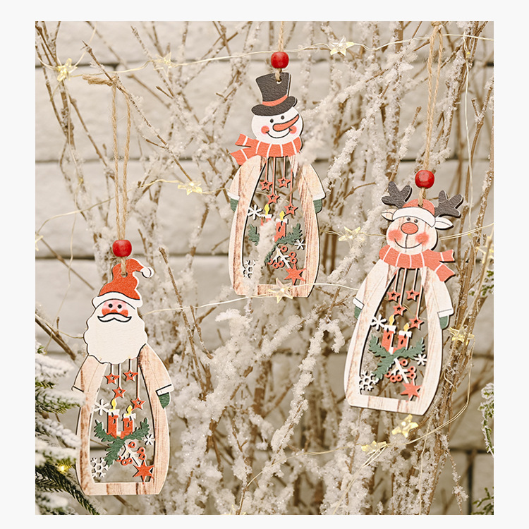 Christmas Tree Ornaments Wooden Hollow Deer Pendant display picture 12