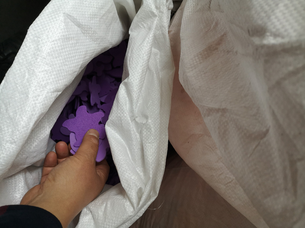 新发充气拍拍垫水垫