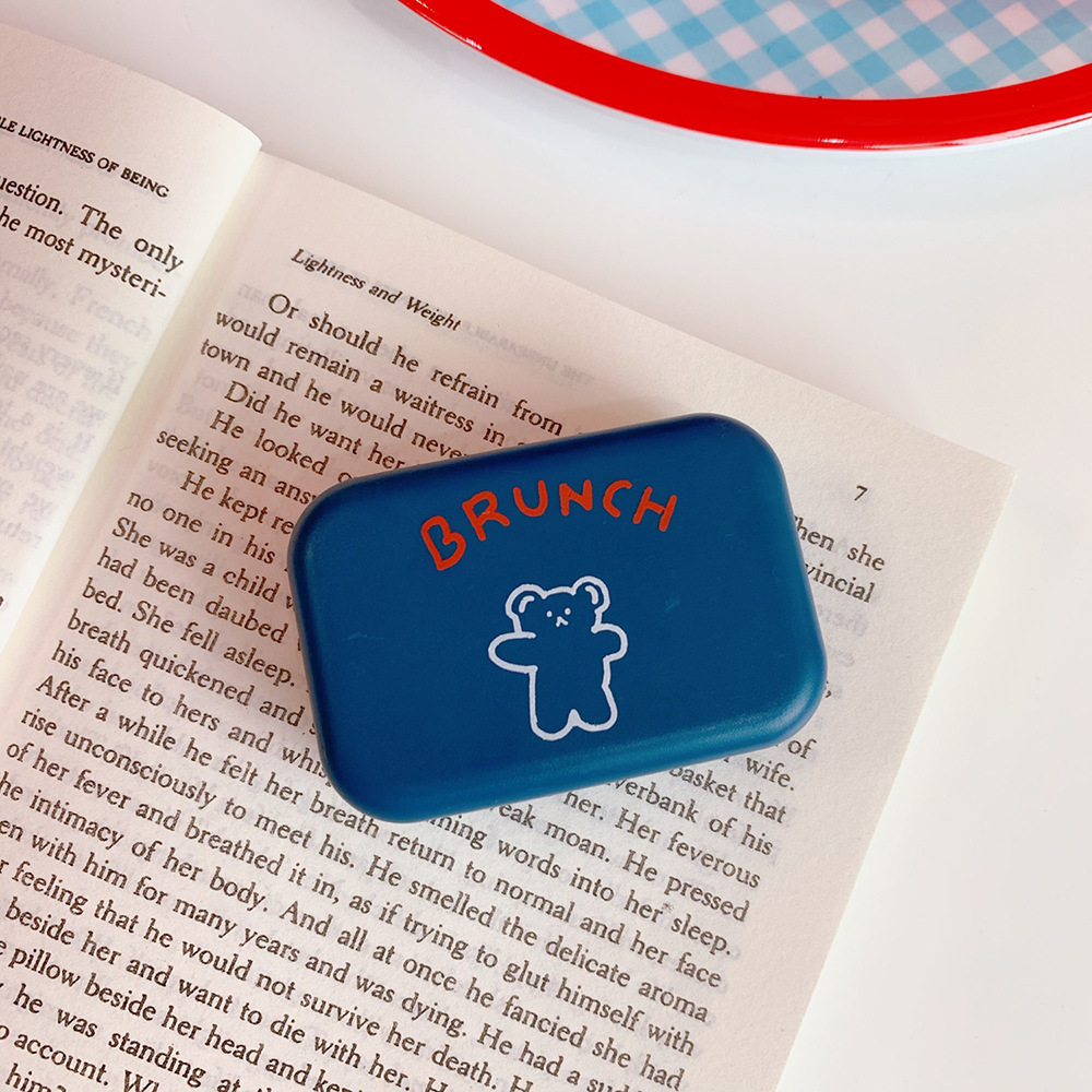 c819e9f21ab8cb442f6321a6609f72