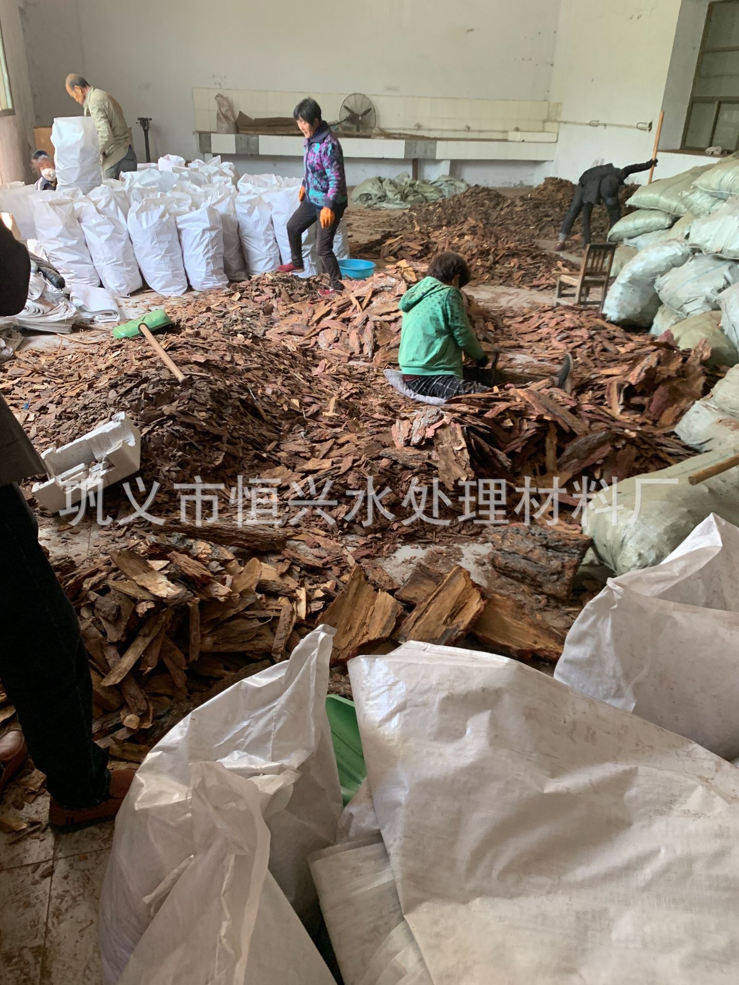 松树皮基质 发酵松树皮松磷 3-5cm松树皮