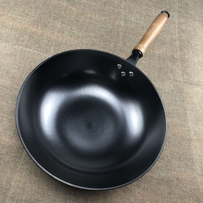 厂家直销铸铁真不锈炒锅 32木柄不粘平底电磁炉炒锅 生铁无涂层|ms