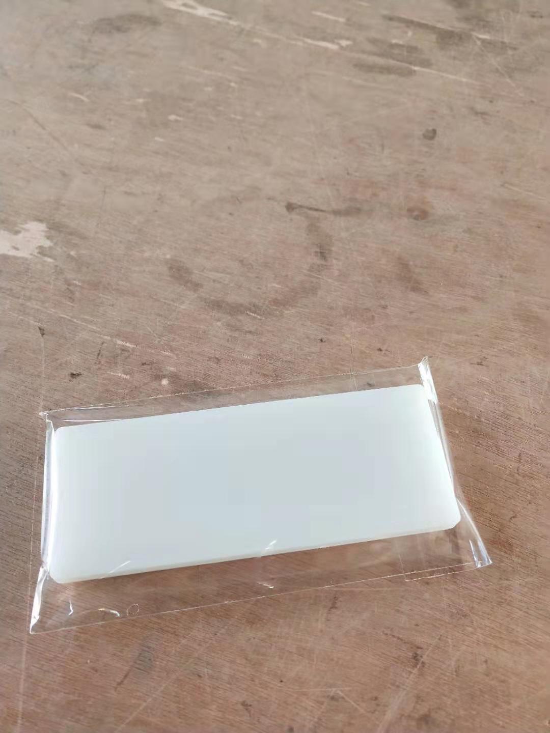 Sostenedor del enchufe del sostenedor del zócalo del organizador del cable Punch-Free Socket artefacto de almacenamiento sostenedor del enchufe multifuncional