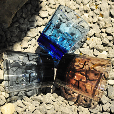 廠價發彩色玻璃啤酒杯180ml酒吧用壹口杯客房AB杯三色厚底八角杯