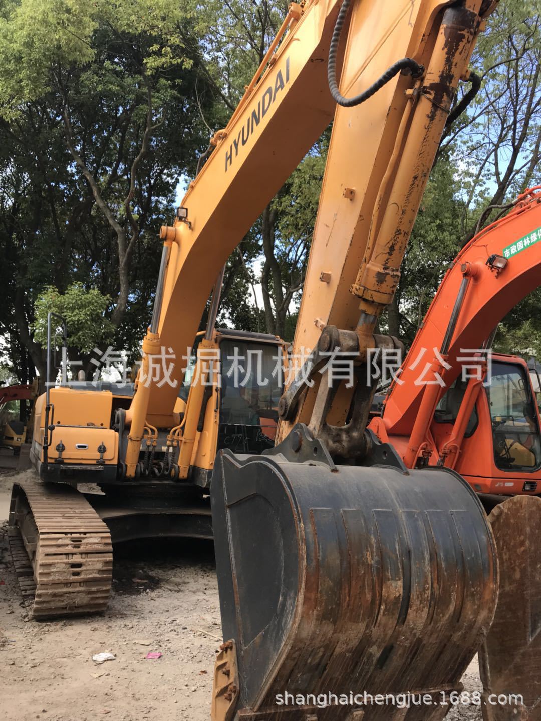 现代二手挖掘机225-9钩机 现代215-9挖掘机