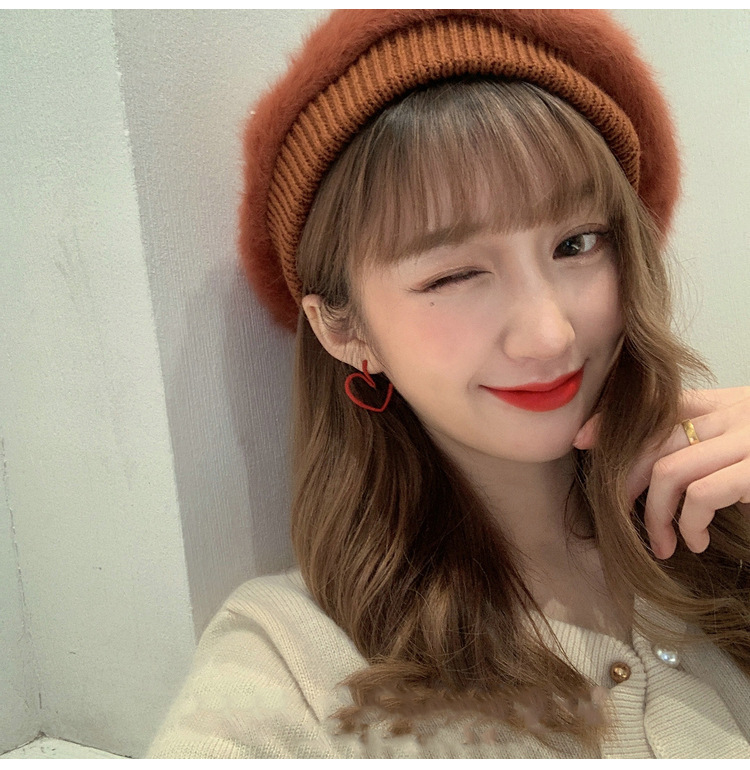 hollow love earrings