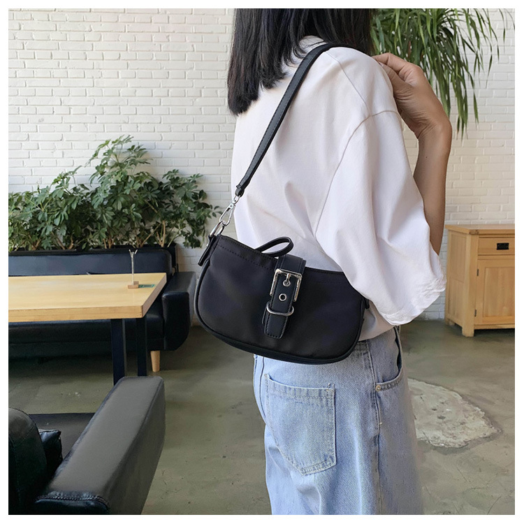 Neue Kleine Tasche Frauen Tasche 2020 Sommer Neue Koreanische Lässige Umhängetasche Im Westlichen Stil Internet-promi-achsel Tasche Flut display picture 10