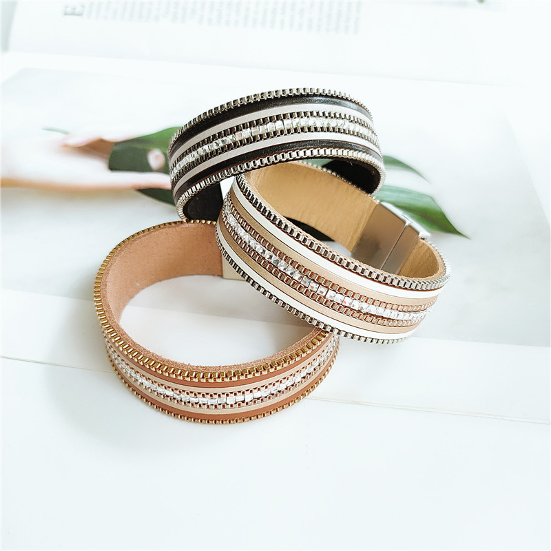 Fashion Alloy Bracelet Simple Retro Diamond Pu Leather Bracelet Jewelry Wholesale Nihaojewelry display picture 7