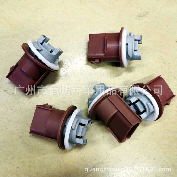 Tail Light Socket для Ford Mustang 12V 3157 патрон лампы T25 с лампочкой