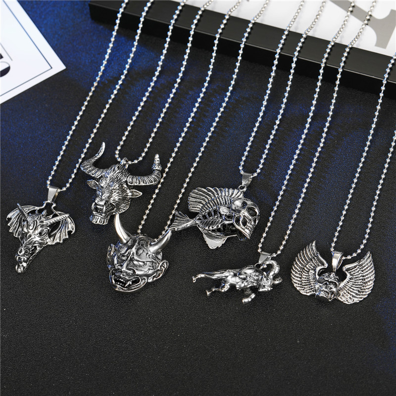 Personalized Menu0027s Necklace Punk Hip Hop Skull Wings Goat Animal Pendant Alloy Necklace