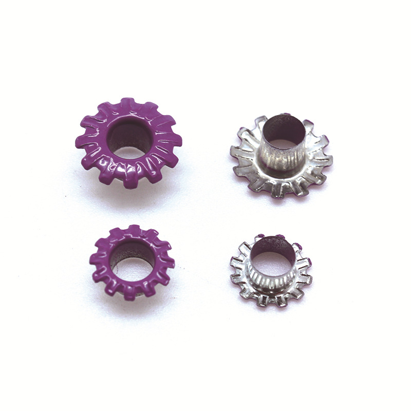 厂家供应花形锯齿形喷漆彩色鸡眼 气眼 箱包鞋帽气眼扣 量大从优