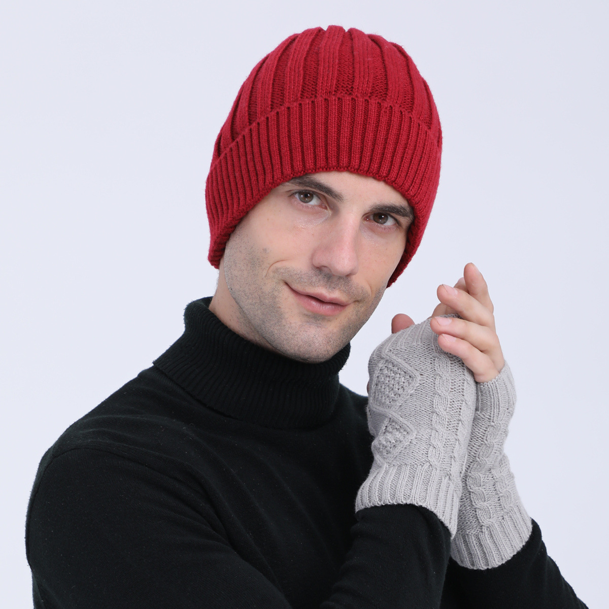 Berretto beanie in maglia di lana per uomo e donna_voghion.com