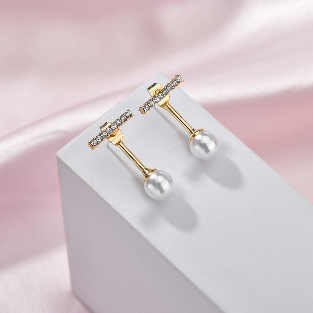 925 Silver Post Straight Pearl Small Stud Earrings Simple Retro Exquisite Earrings Wholesale Nihaojewelry display picture 2