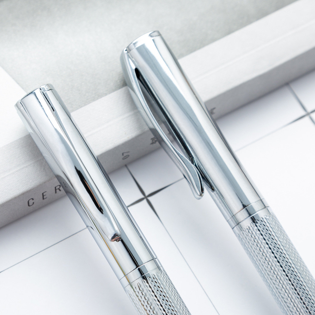 Impresión de bolígrafo comercial publicidad LOGO regalos bolígrafo de metal rotativo bolígrafo de metal impresión de bolígrafo de firma