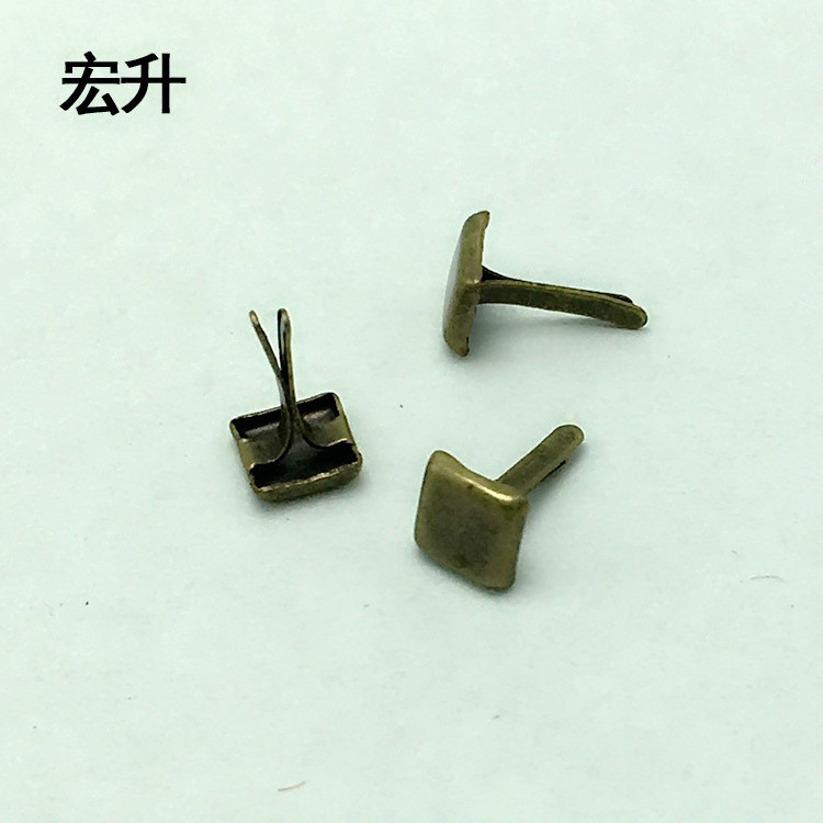 4.5*8mm square two-foot nail square round foot nail Green red bronze plating retail