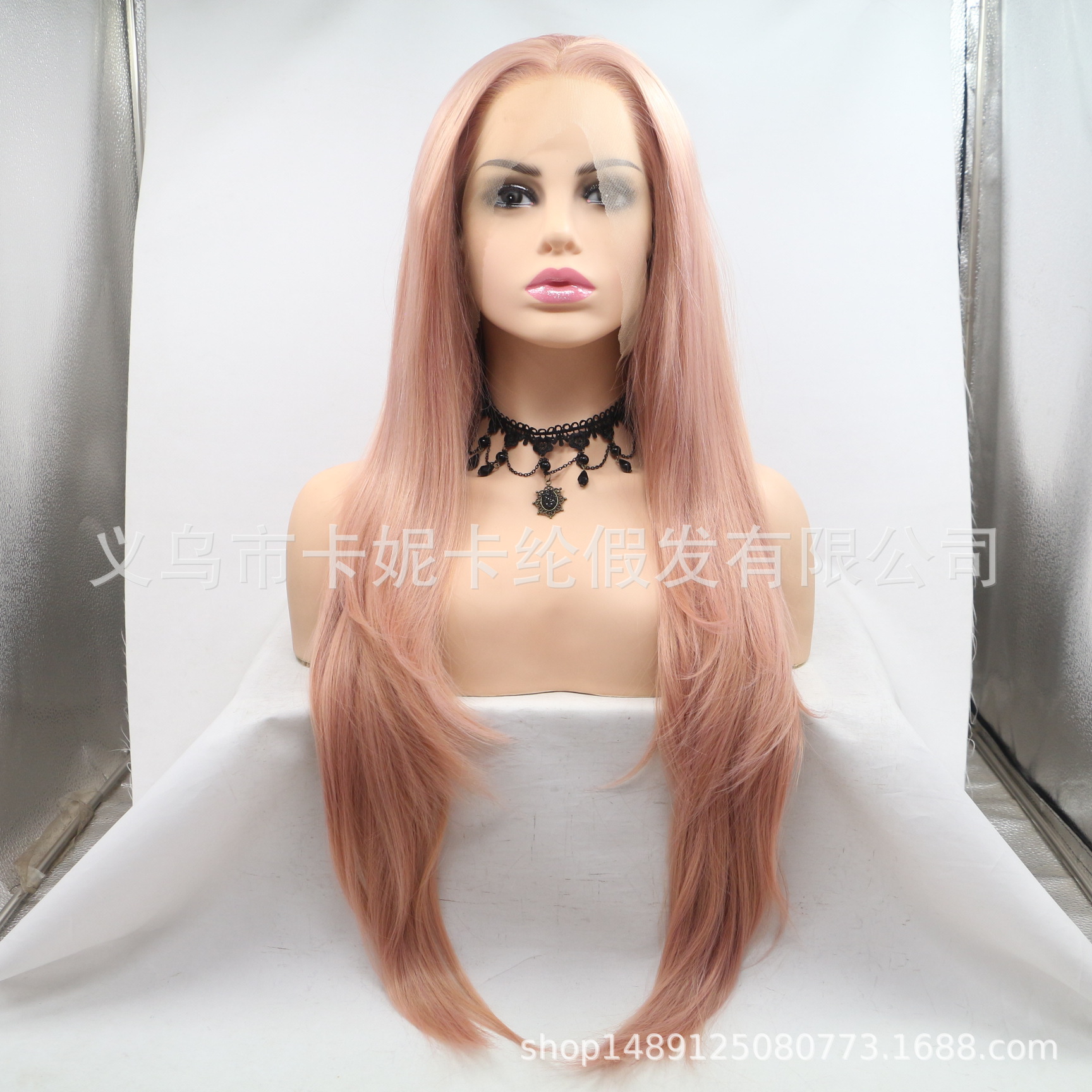 Europa y América de moda cabello largo rizado fibra química pelucón de cabello de mujer al por mayor encaje de cabello