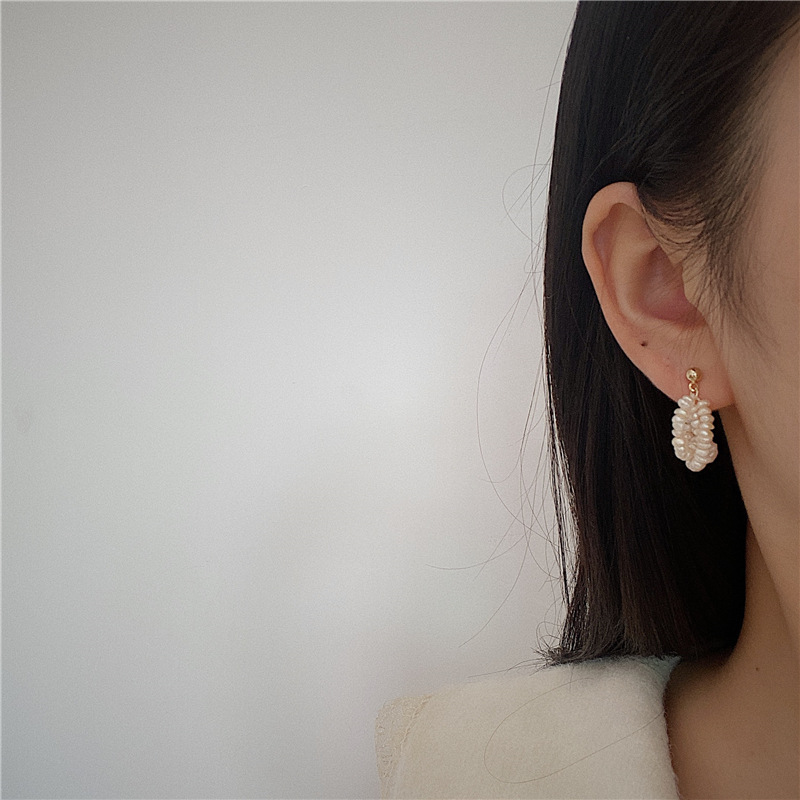 9g Weight Drop Earrings Classification 1 Pair Quantity Daily Occasion Freshwater Pearl Material Solid Color Pattern Women'S Gender Beaded Design Retro Style 1 Pair Retro Solid Color Freshwater Pearl Beaded Drop Earrings 8