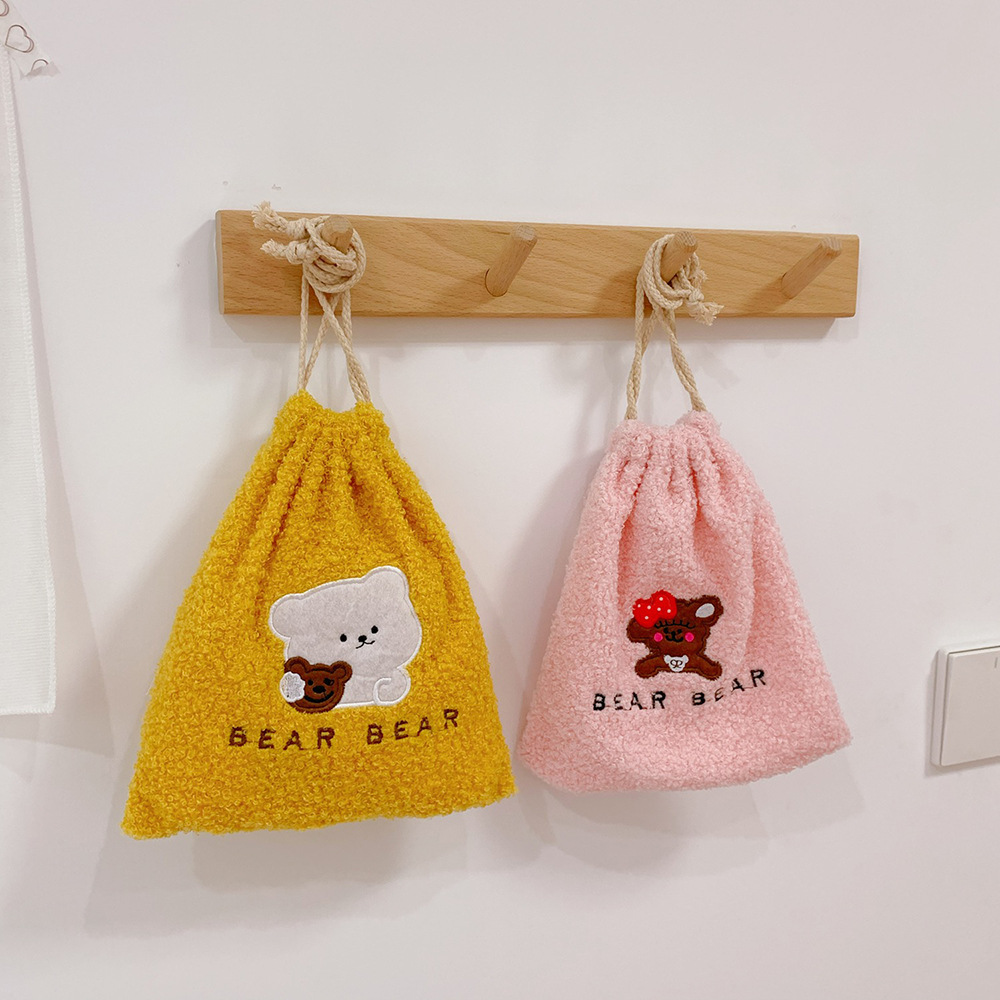 Korean Simple Cute Bear Bunch Pocket Cosmetic Finishing Storage Bag display picture 3