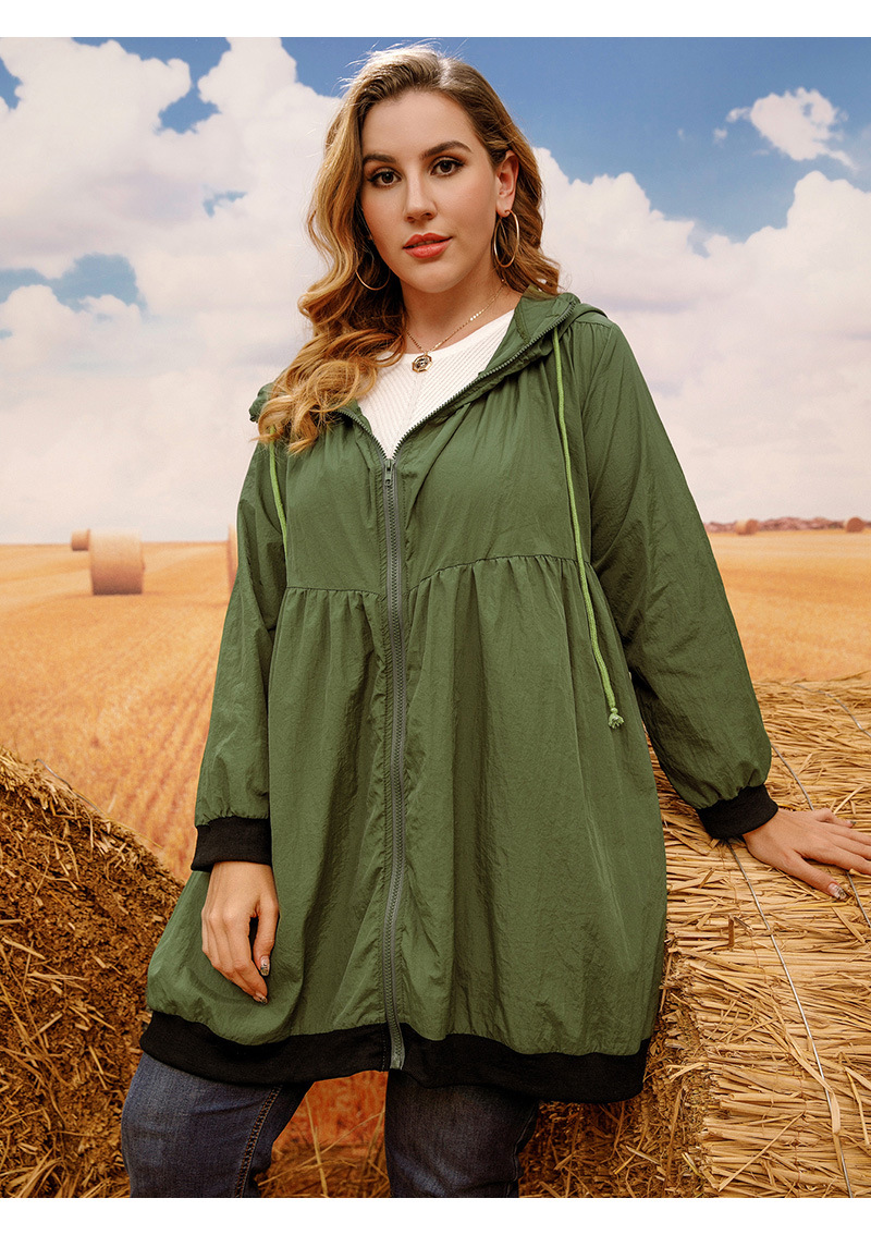 6005 plus size model