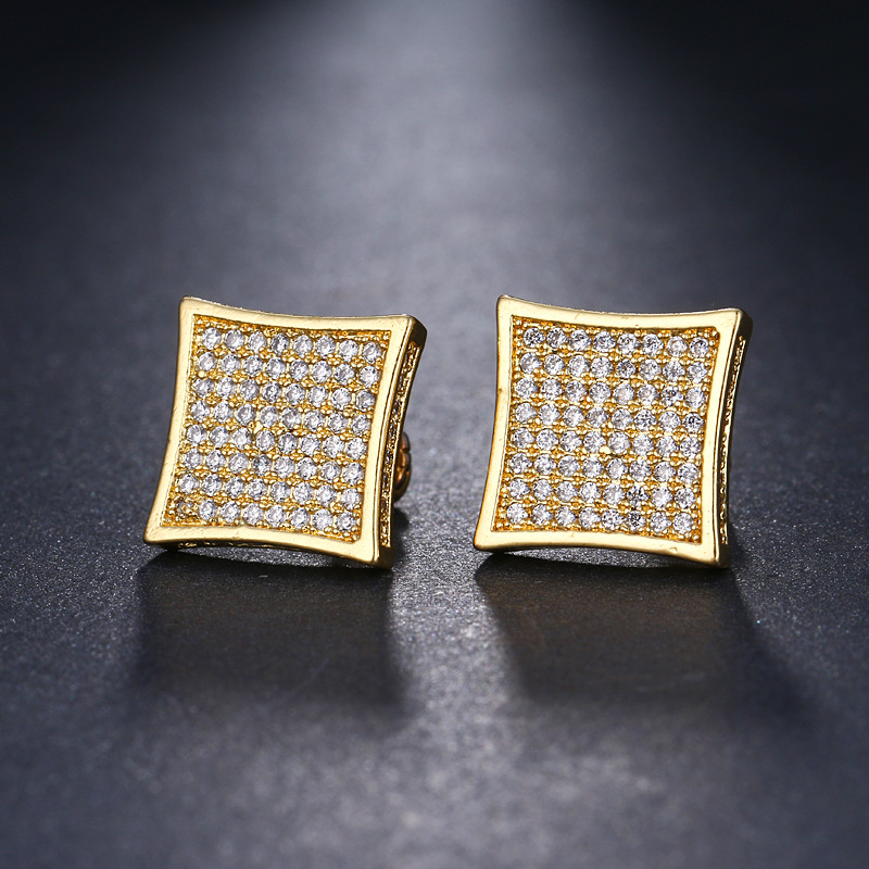 750 sample gold