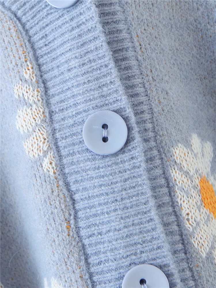 V-neck Long Sleeve Sweater - Sweaters - Uniqistic.com