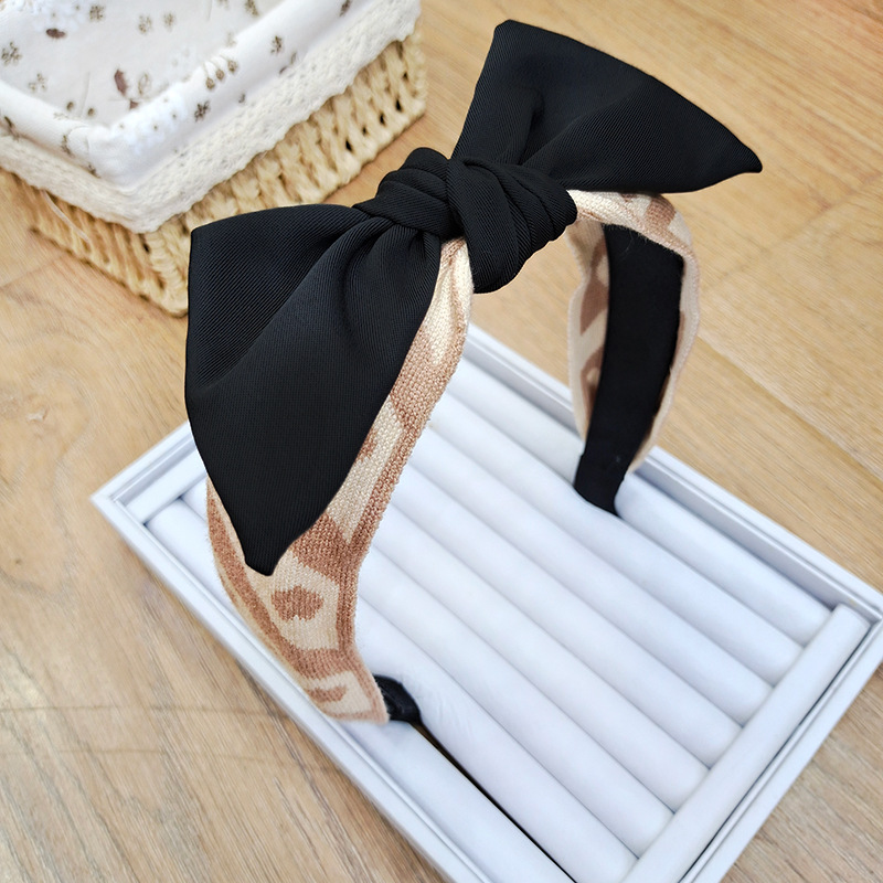 New Love Bow  Korean Wide-brimmed Rabbit Ears Headband display picture 6