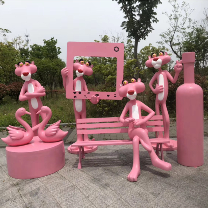 户外网红卡通粉红豹玻璃钢雕塑商场步行街装饰游乐园拍照大型摆件