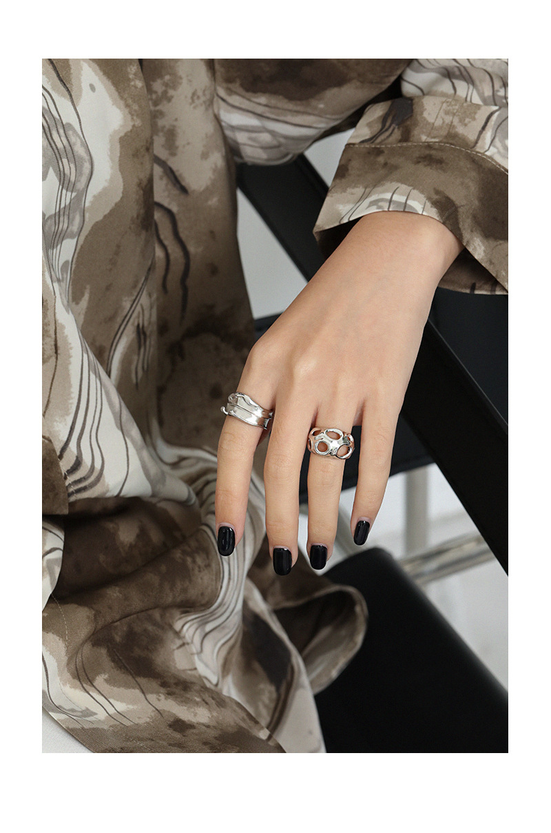 Korean version of ins cold wind minimalist irregular folds wide face S925 sterling silver ring