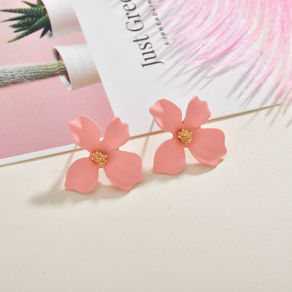 Flowers Sweet Color Petal Flower Show Face Thin Spray Paint Alloy Earrings display picture 3