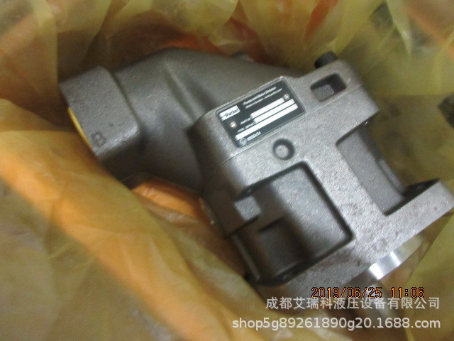 F12-060-RS-SV-T-000-000-0柱塞泵 美国Parker派克马达
