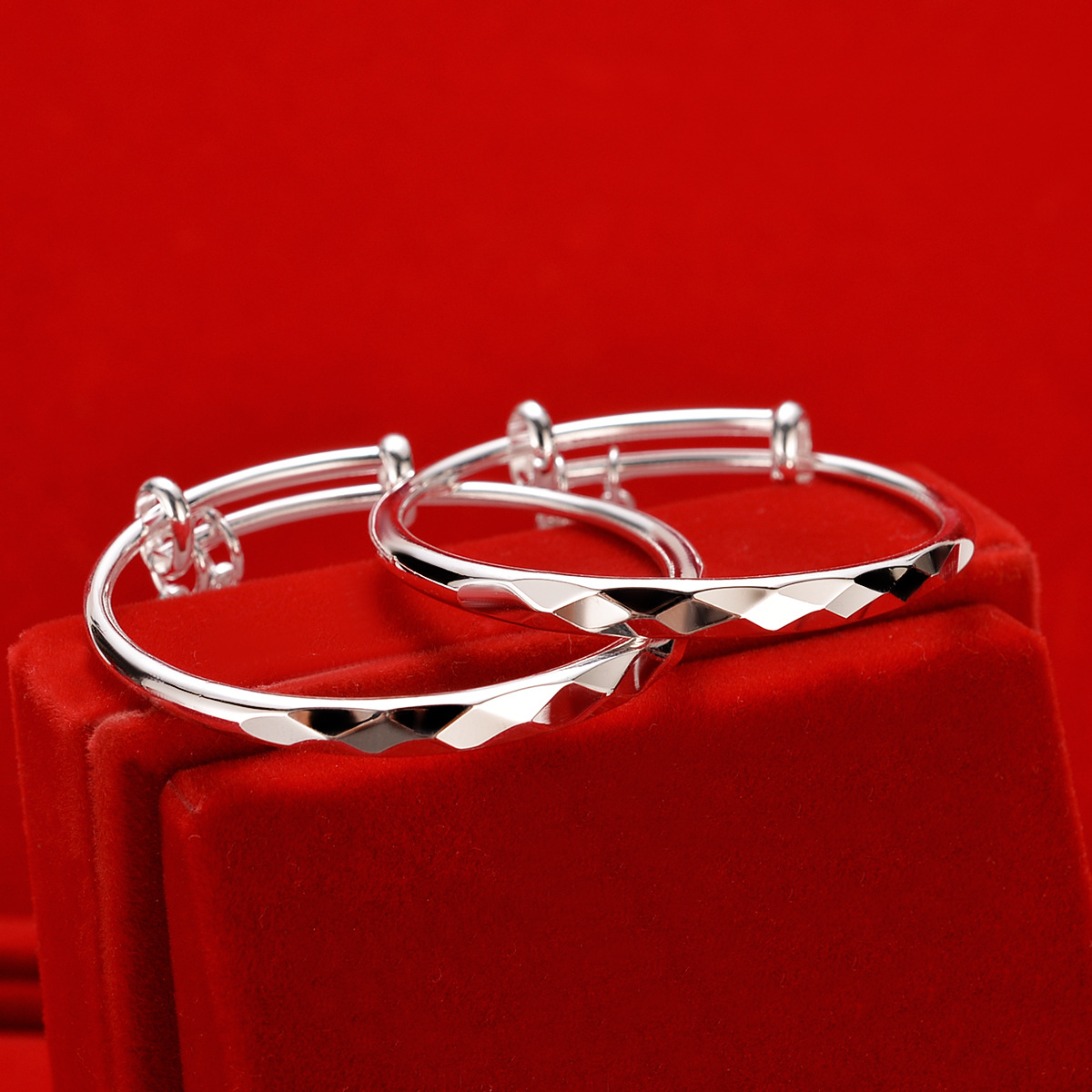 白铜手镯 宝宝镀银s999岁月满月婴儿铃铛白铜银镯子 传统儿童饰品|ms