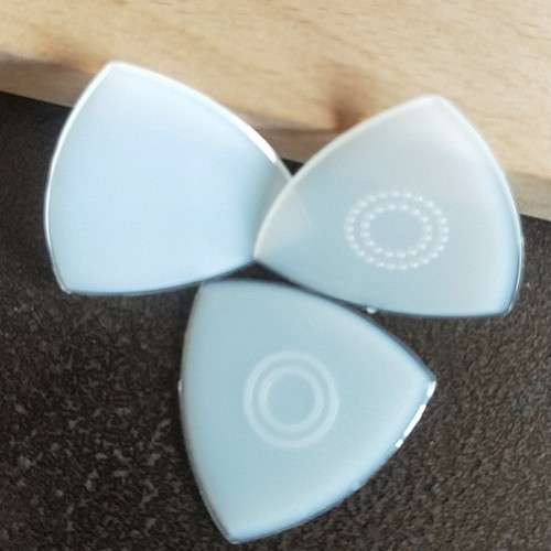 Professional nylon mid-ruan pick, Liuqin pick, shrapnel pick, large Ruan small Ruan nylon pick, wear-resistant