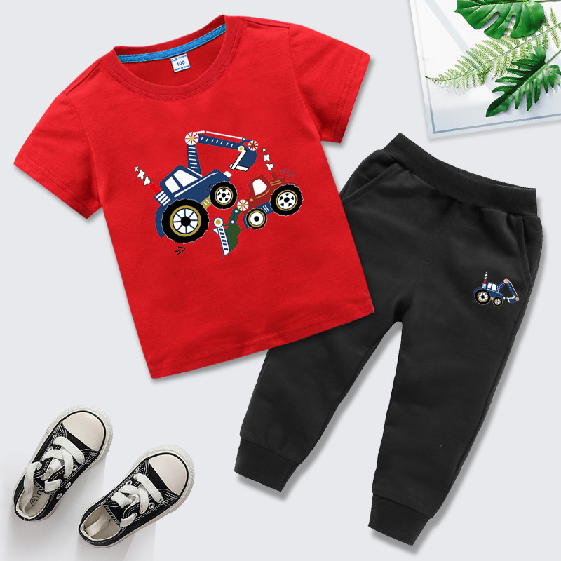 双挖短红+长黑裤