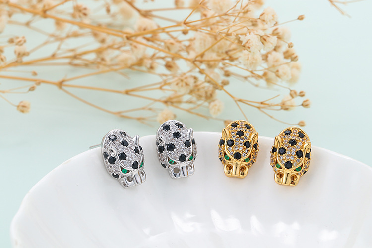 Geometric Pattern Fashion Copper Inlaid Zircon Skull Earrings Wholesale