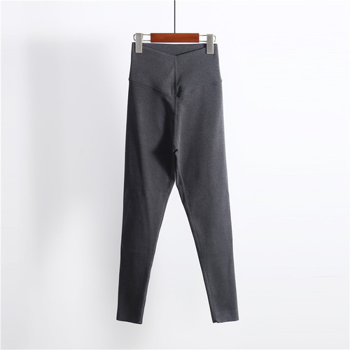 Winter and Autumn Women's Thermal Insulating Leggings with High Waist and Knee Warmers as Base Layer Innerwear