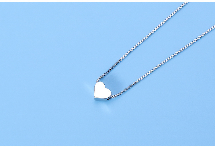 Korean S925 Sterling Silver Heart Pendant Necklace display picture 4