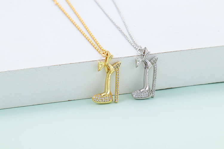 4g Weight Necklace Classification Wedding, Travel Occasion Copper Material Unisex Gender Fashion Style Fashion Four-leaf Bear Insect Pendant Copper Necklace 3