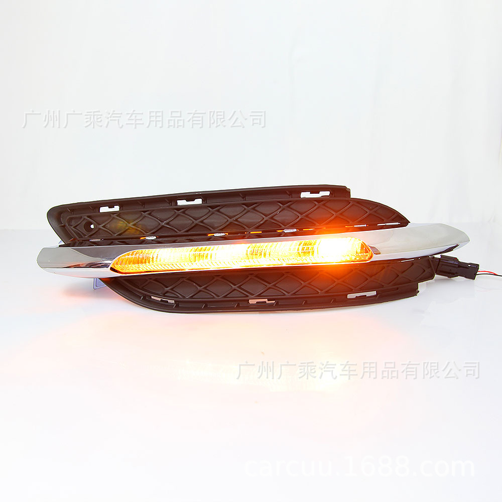 Adecuado para 10-13 Mercedes-Benz w246 Luz de marcha diurna B-Clase B200 b180 Luz de marcha diurna