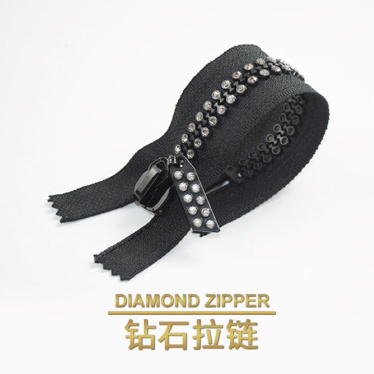 厂家批发8#10#号单排钻石装饰拉链 时尚外套手提箱包精品拉链