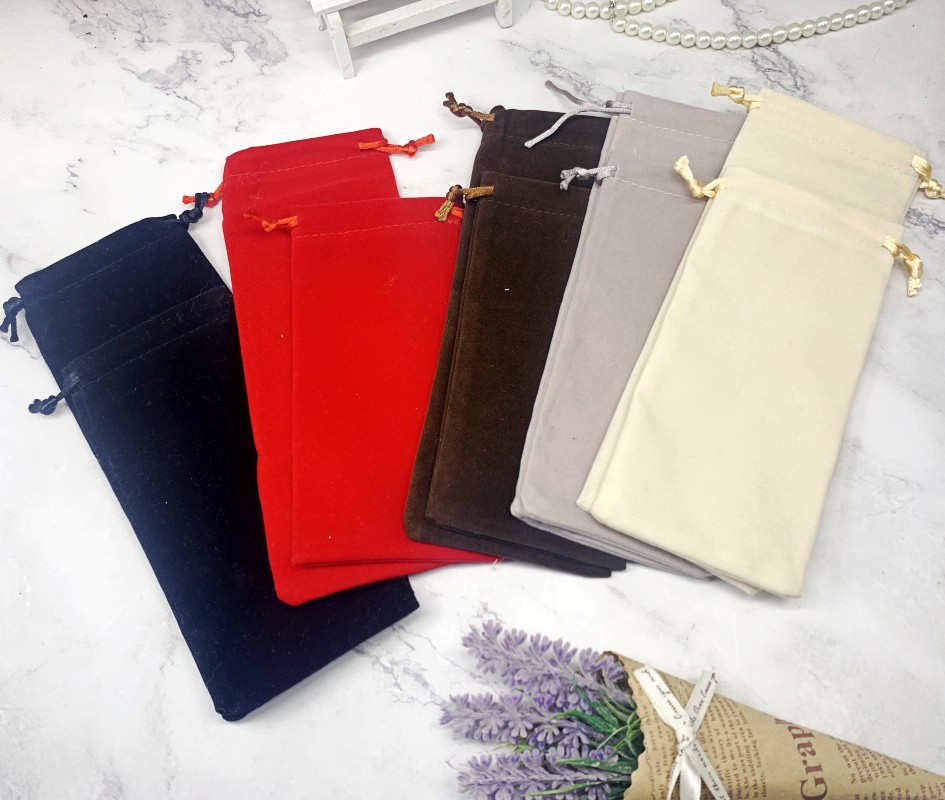 Cup bags Drawstring bag Black velvet bag comb jewelry Cloth bag Bundle pocket wholesale customized