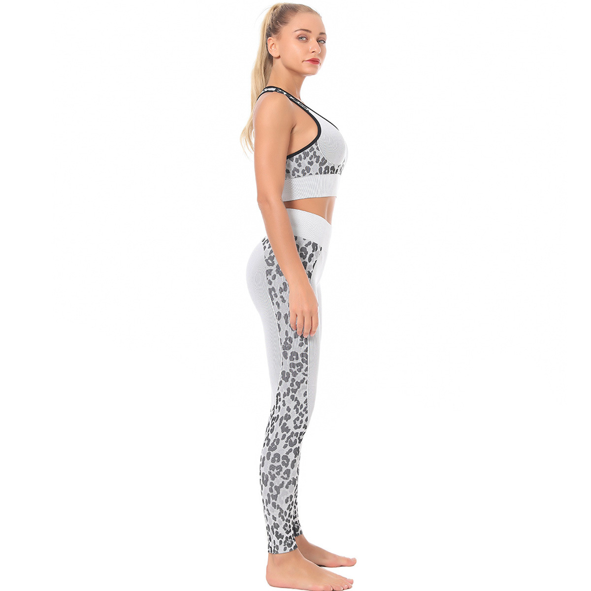 Sujetador de punto sin costuras con estampado de leopardo Traje de pantalones de yoga que absorbe la humedad NSNS11022