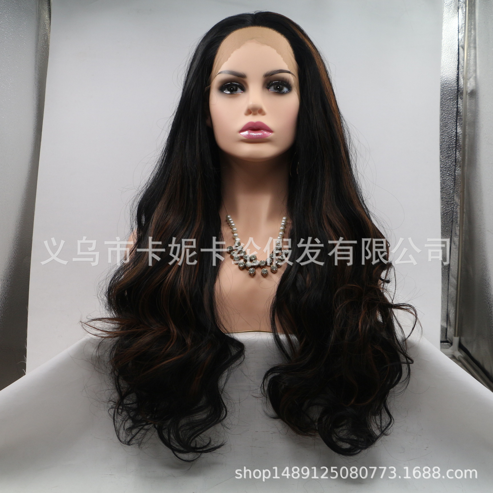 Europa y América encaje medio largo cabello rizado cubierta peluca en stock