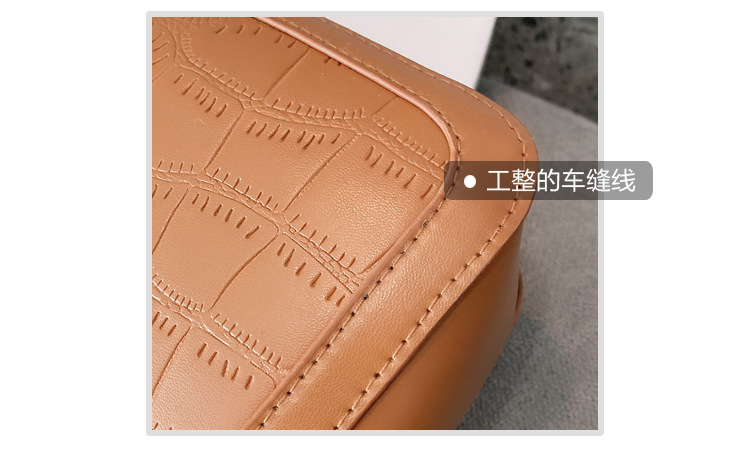 Korean Shoulder Fashion All-match Underarm Bag display picture 23