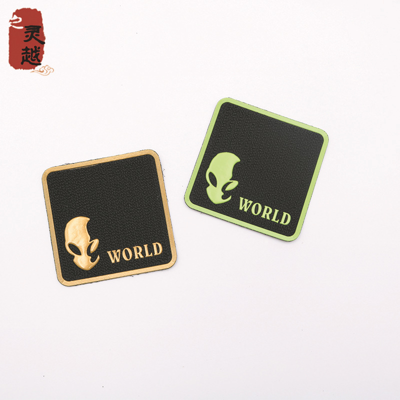 灵越2020秋冬新款现货高周波皮标 派克服棉衣服装辅料商标定制|ms